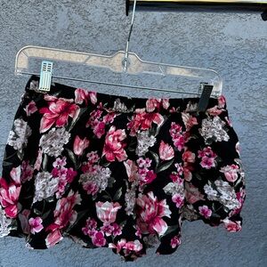 Lounge Floral Shorts